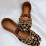 Black and Multicolor Ebroidery Khussa