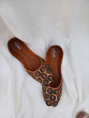 Elegant Black and Gold Sequins Khussa – Handcrafted Comfort